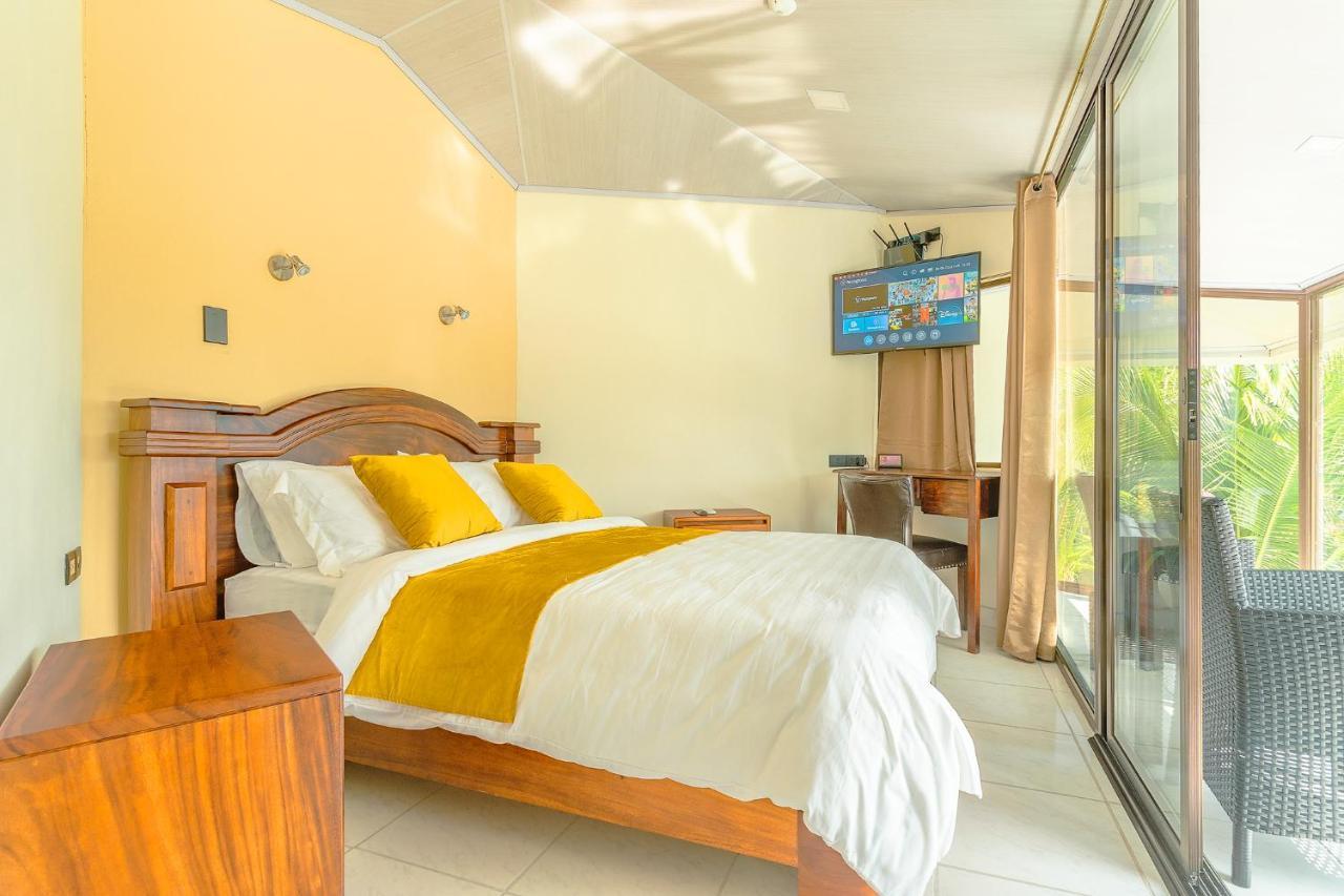 Hotel La Hacienda Quesada  المظهر الخارجي الصورة