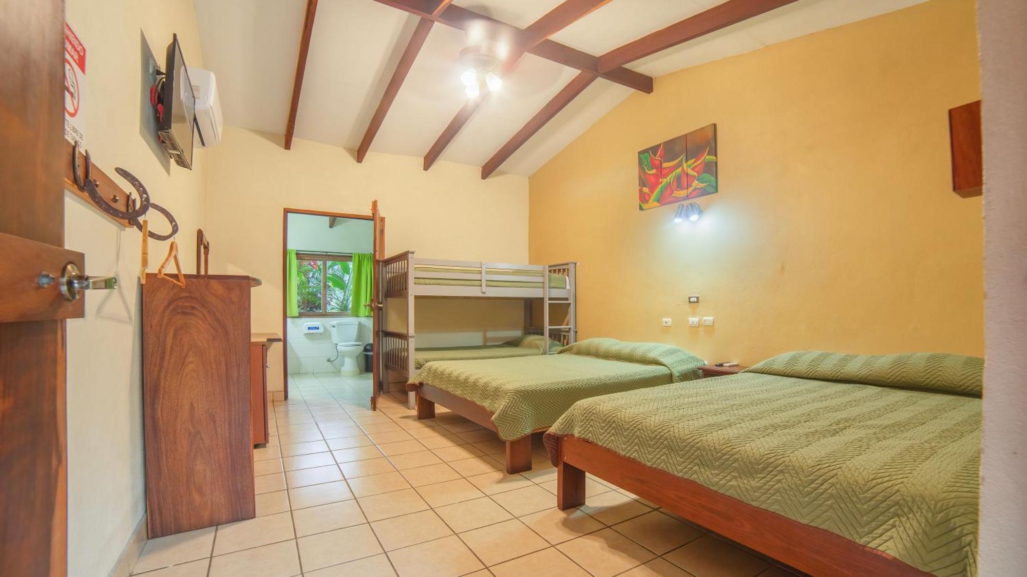 Hotel La Hacienda Quesada  المظهر الخارجي الصورة